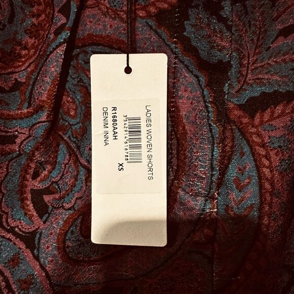 Molly Bracken Paisley Shorts NWT Sz XS - Picture 6 of 7